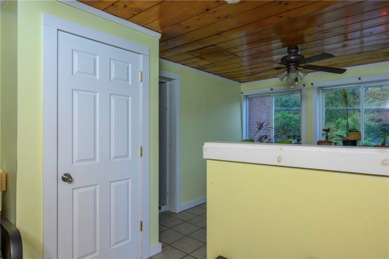 380 Garretts Run Rd — photo 7