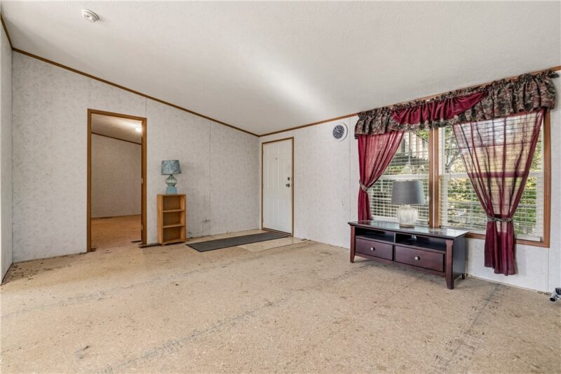 118 Highland Dr — photo 5