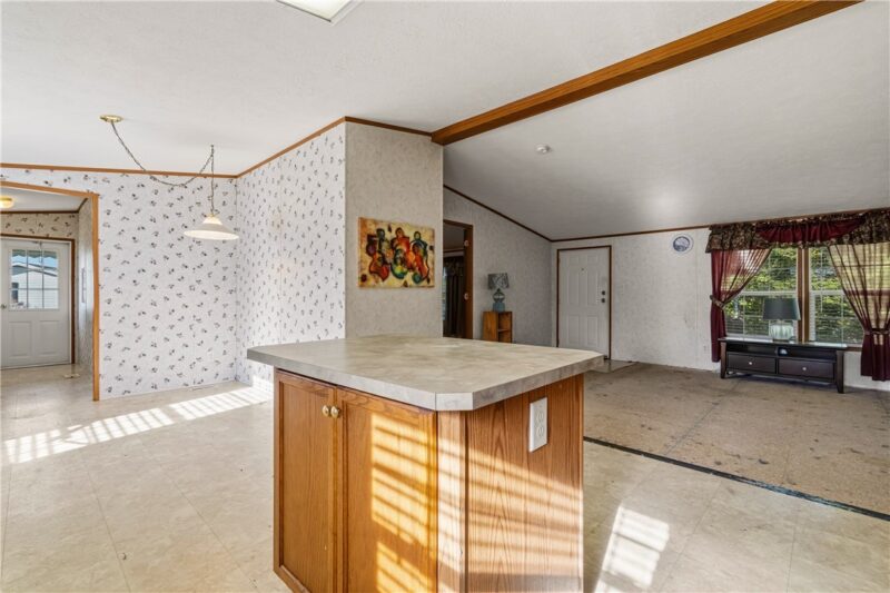 118 Highland Dr — photo 8