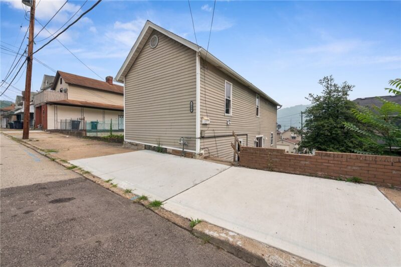 1008 FALLOWFIELD AVE — photo 2