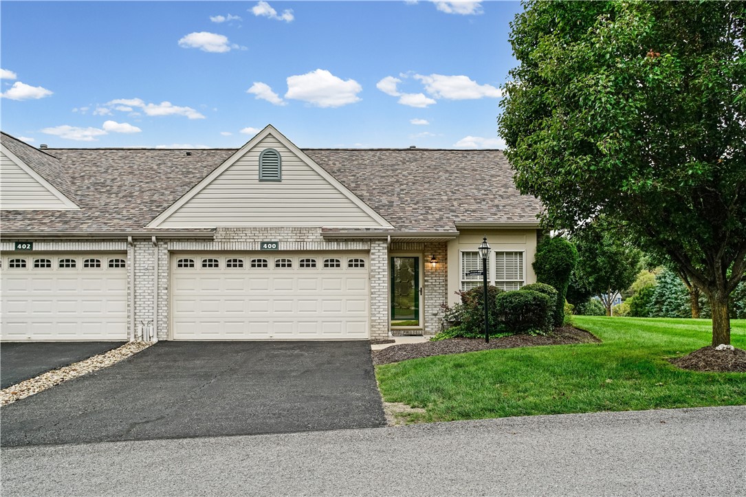 400 Katy Ln — photo 1