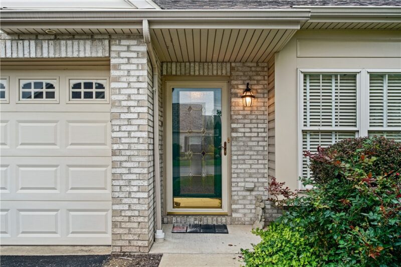 400 Katy Ln — photo 3