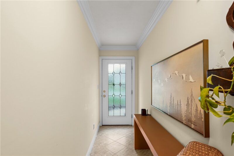 400 Katy Ln — photo 6