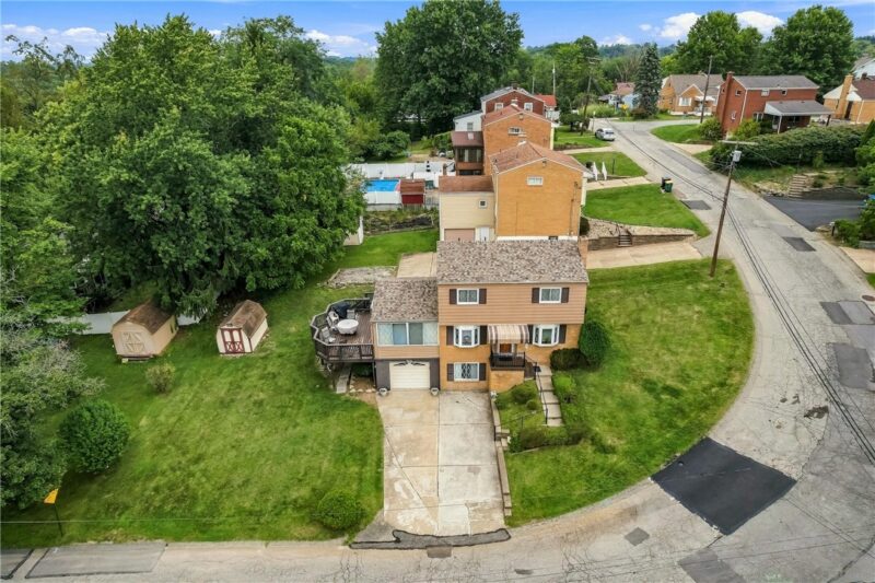 550 Lee Avenue Ext — photo 2