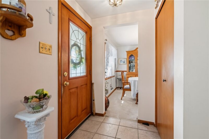 550 Lee Avenue Ext — photo 3
