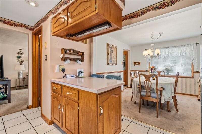 550 Lee Avenue Ext — photo 8