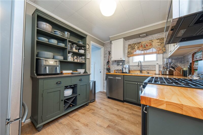 501 Hillcrest Ave — photo 8