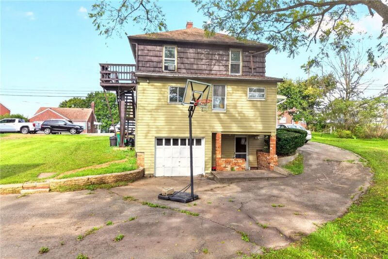537 Elm St — photo 7