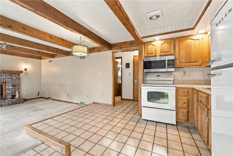 773 Campbell Ave — photo 6