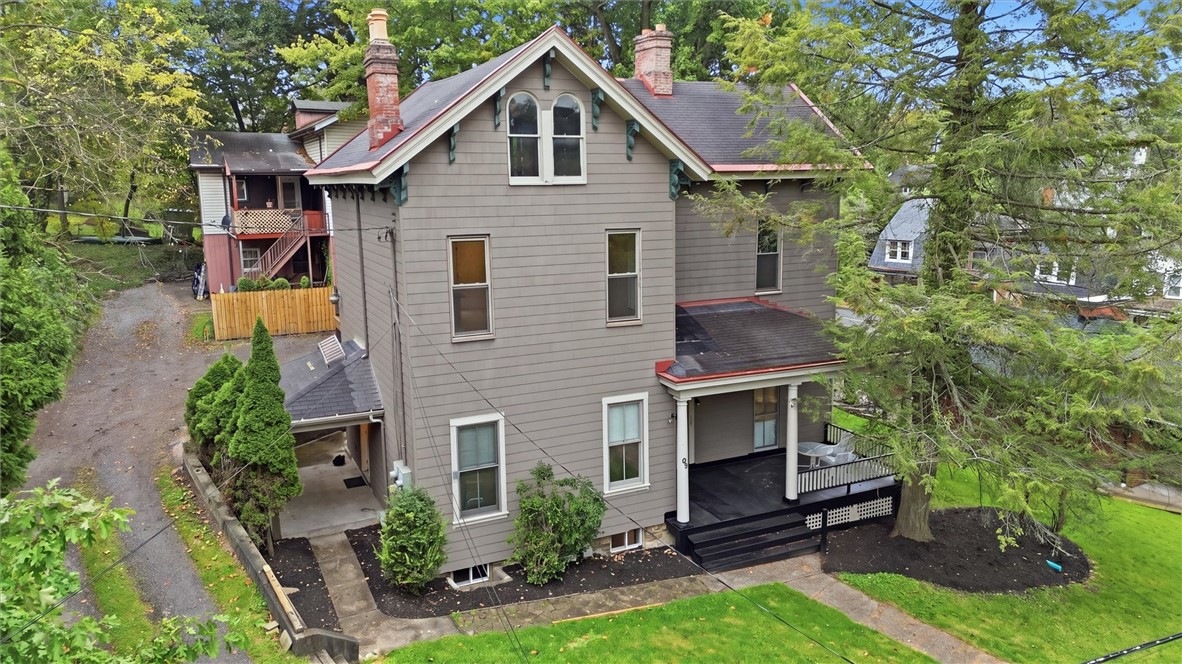 89 Sumner Ave — photo 1