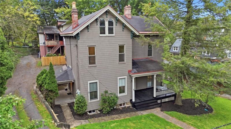 89 Sumner Ave