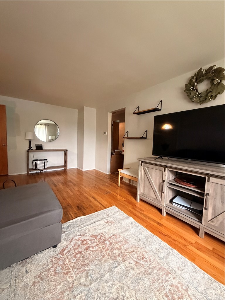 109 Eileen Dr — photo 7