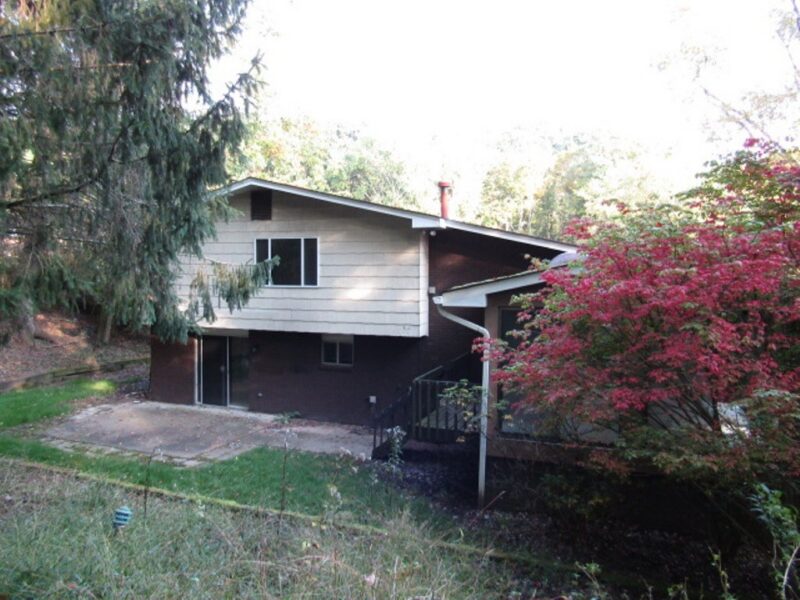 3808 Edinburg Dr — photo 5