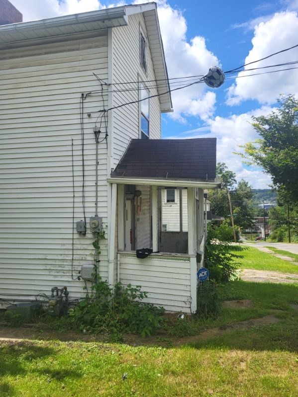 606 E Long Ave — photo 3