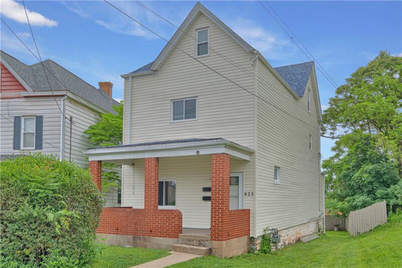 823 E 11th Ave — photo 2