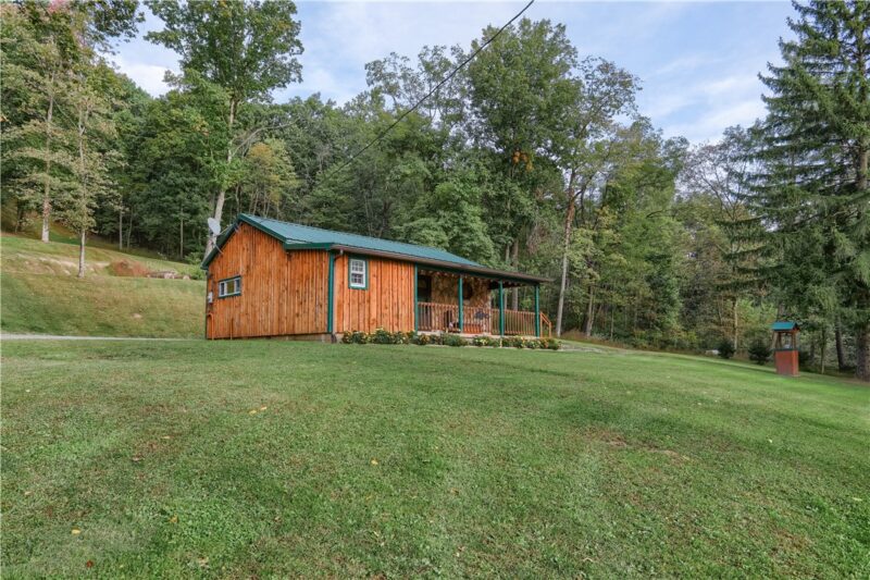 1243 Pierce Rd — photo 3
