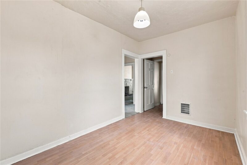 2515 S 18TH STREET — photo 8