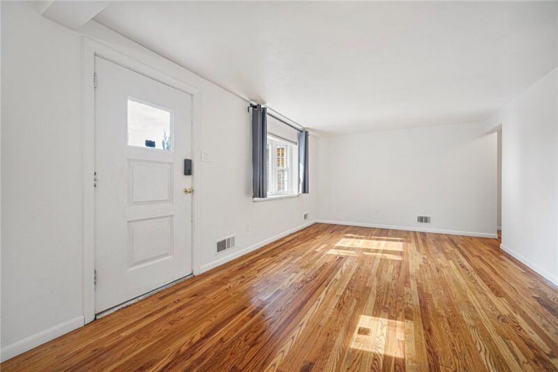 1808 Woodcove Pl — photo 4