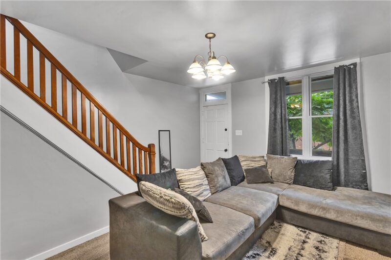 2817 Shawhan Ave — photo 5