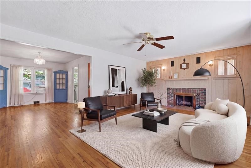 221 E Edgewood Avenue — photo 4
