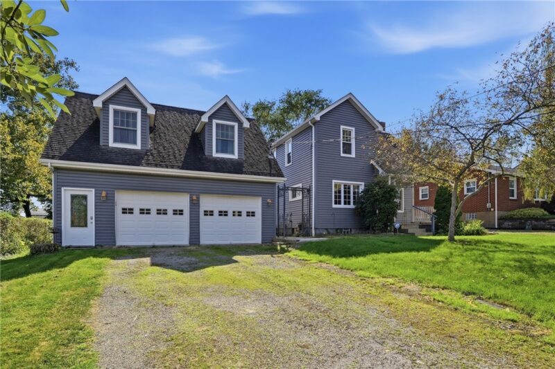 772 Campbell Avenue — photo 2