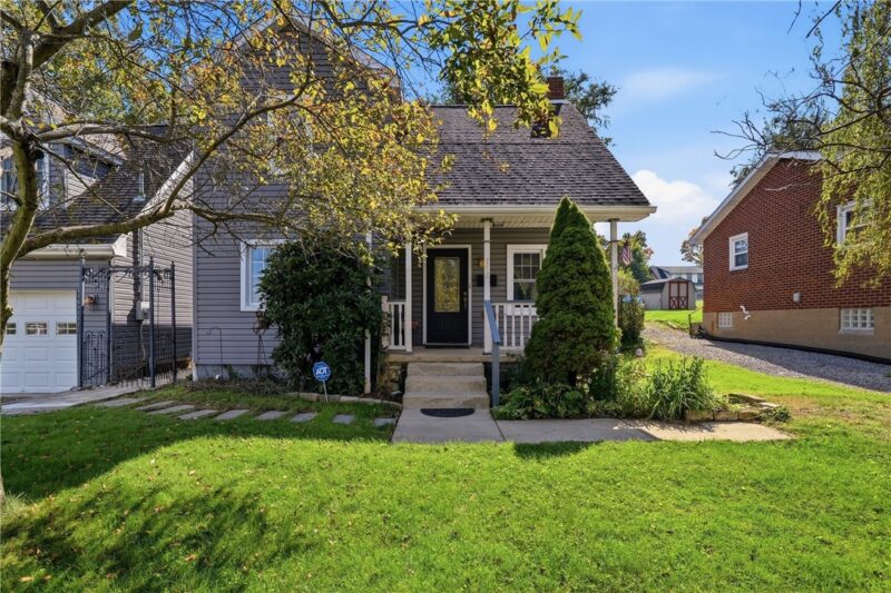 772 Campbell Avenue — photo 3