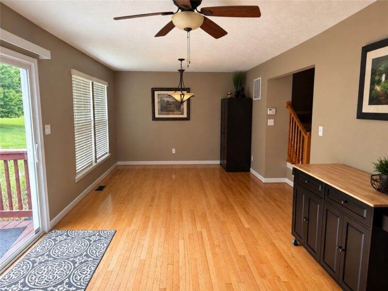 710 Bush Dr — photo 5
