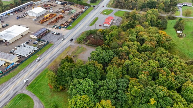 Lot Route 422 — photo 4