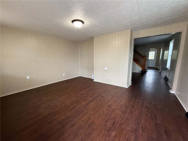 411 EAST AVE — photo 4