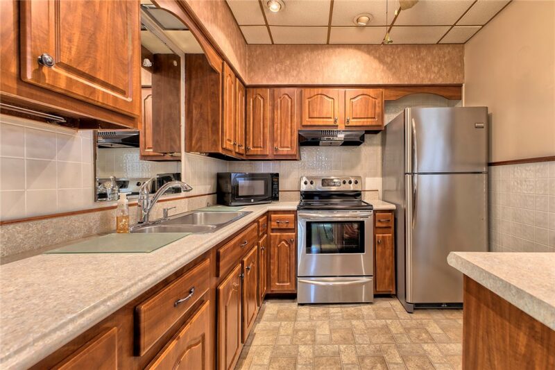 2405 Cronemeyer St — photo 3