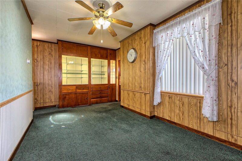2405 Cronemeyer St — photo 6
