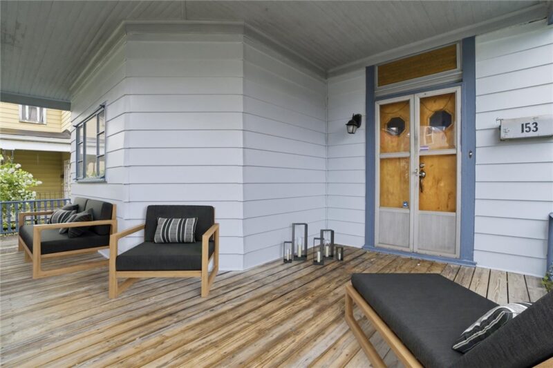 153 Comrie Ave — photo 4