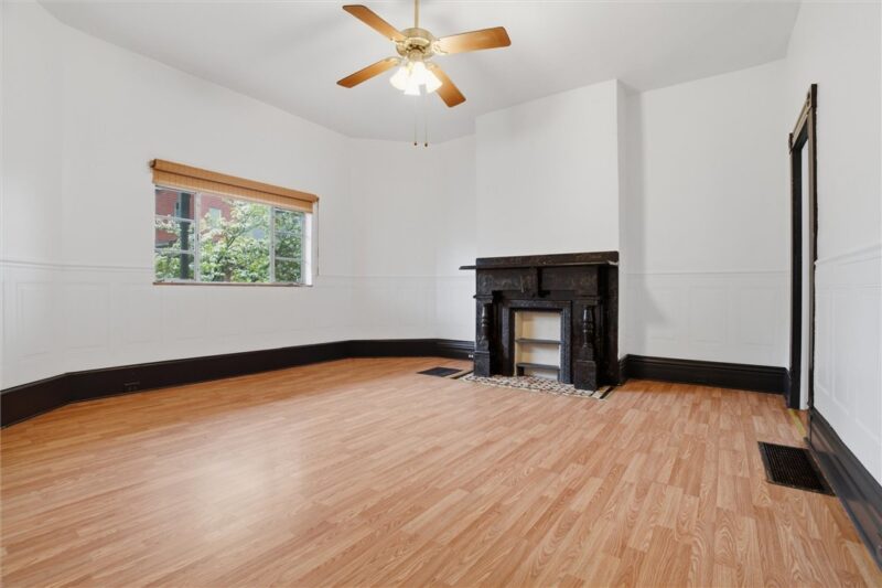 153 Comrie Ave — photo 7
