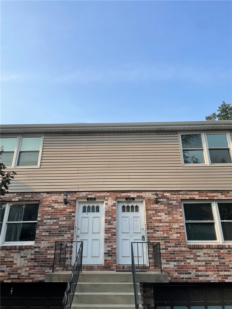 606 Broadhead Ave 606
