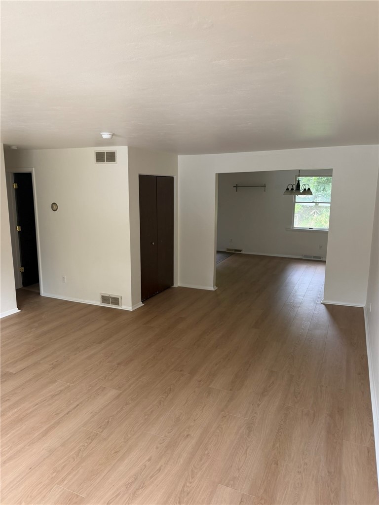 606 Broadhead Ave 606 — photo 2