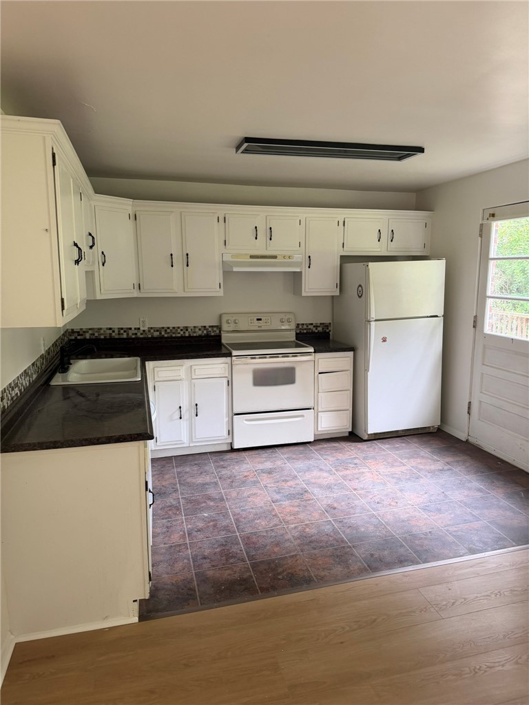 606 Broadhead Ave 606 — photo 8