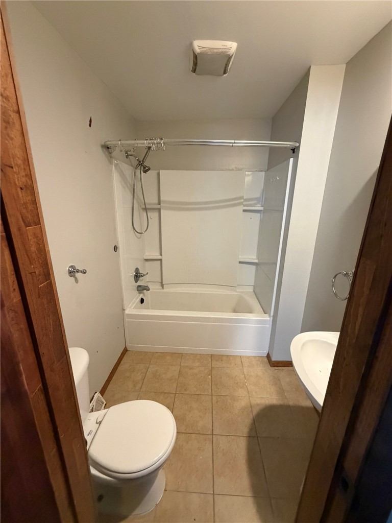 608 Broadhead Ave 606 — photo 8