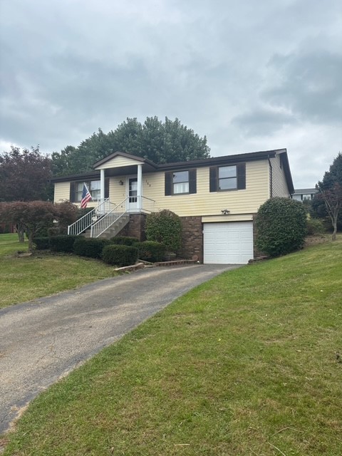 169 Melissa Drive — photo 1