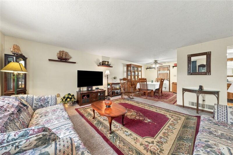 169 Melissa Drive — photo 5