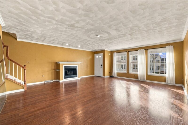 132 Odinwood Ct — photo 3