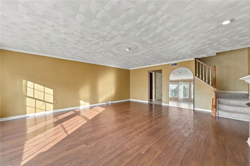 132 Odinwood Ct — photo 5