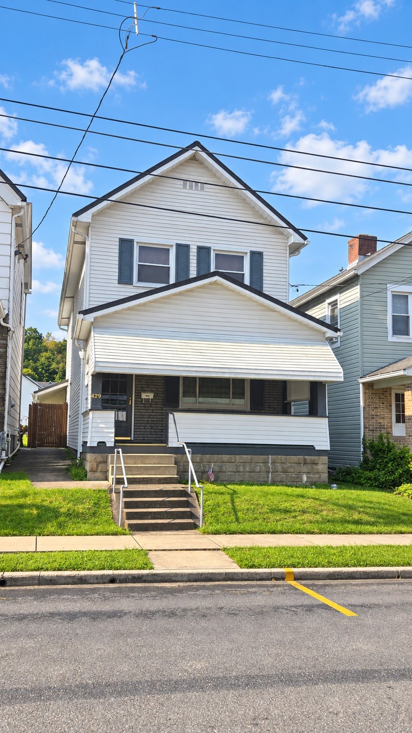 429 Longfellow Street — photo 1