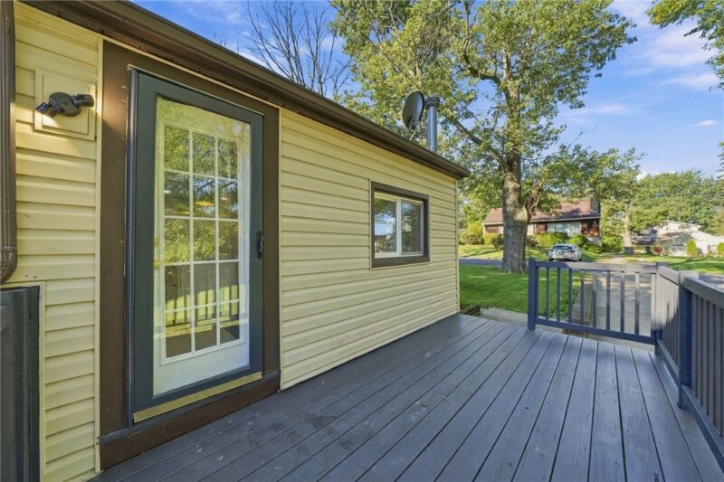 430 Cottage Ln — photo 6