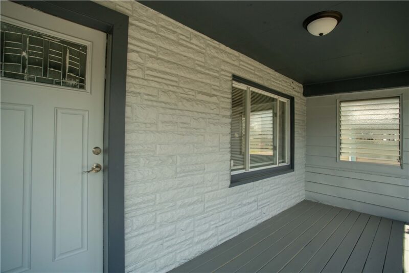 1710 Main Street — photo 2