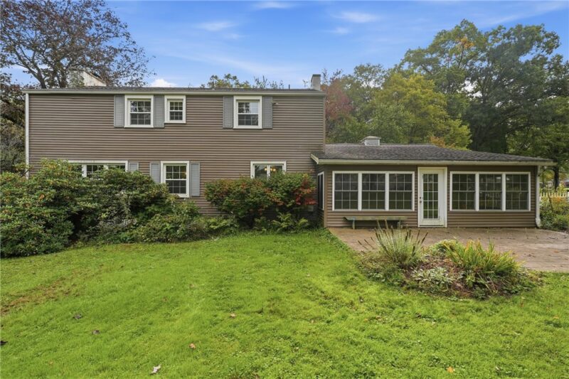 425 Vogan Drive — photo 4