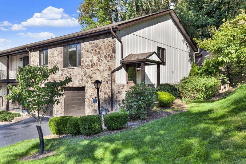 101 Forest Ridge Dr