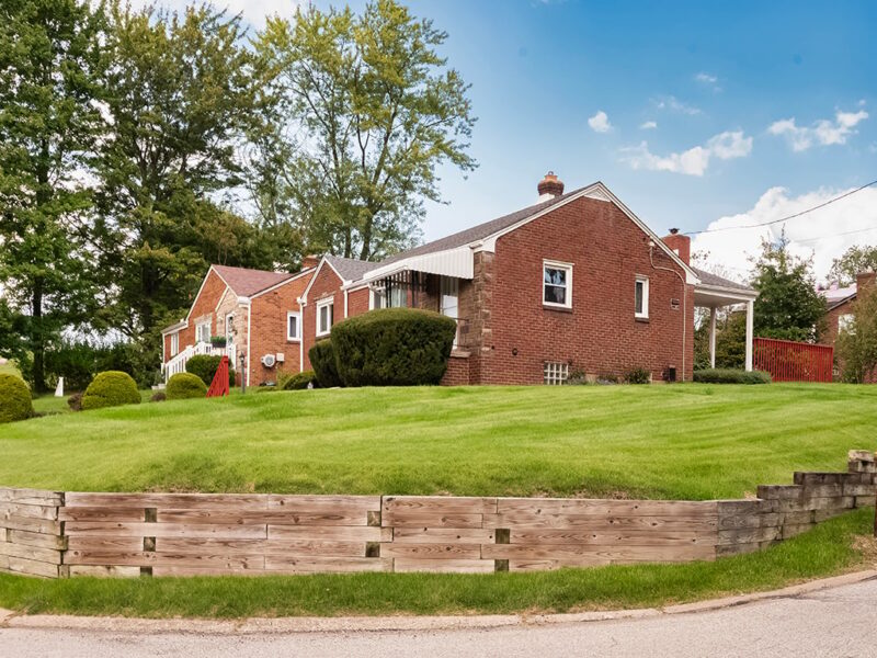 3633 Provost ROAD — photo 2