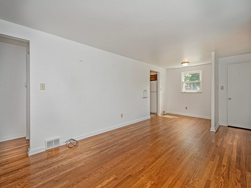 3633 Provost ROAD — photo 5