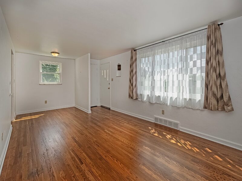 3633 Provost ROAD — photo 6