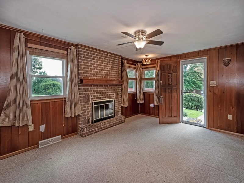 3633 Provost ROAD — photo 8